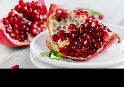 喝完酒后吃籽瓜,消解酒意新选择