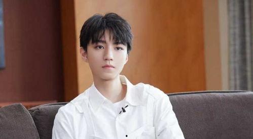 吃瓜合集王俊凯,吃瓜合集中的青春偶像成长记